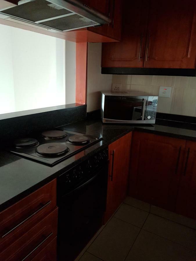 Durban Beach Getaway - Summersands, Inverter For Load Shedding, Free Wifi & Free Parking Exterior foto